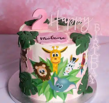 Photo d'un gâteau sur-mesure sur le thème de la jungle - Pâtisserie Noisiel 77